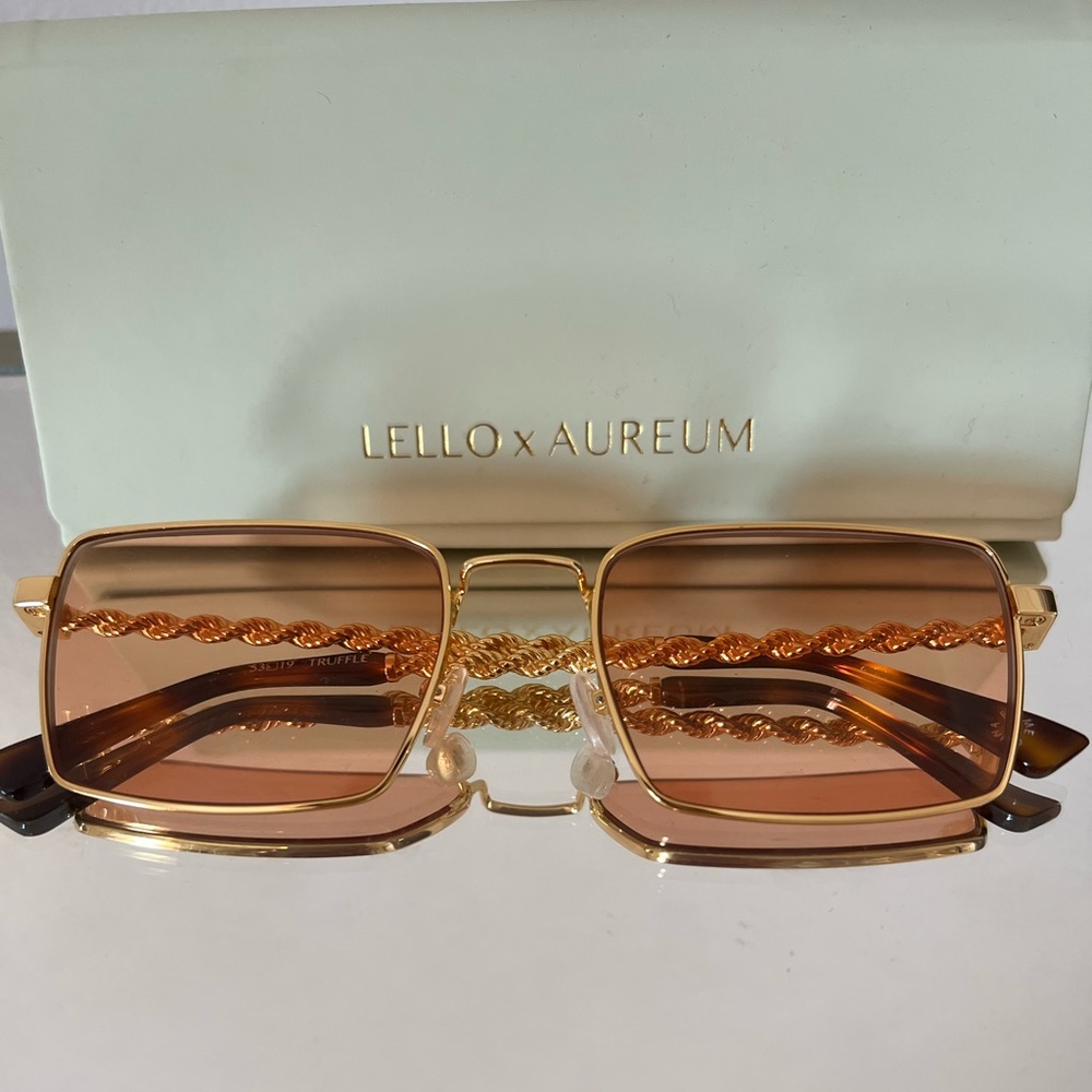 LIKE NEW!! Lello x Aureum special edition sunglasses!